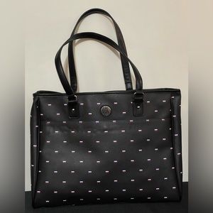 Gently used twice Tommy Hilfiger Tote Bag